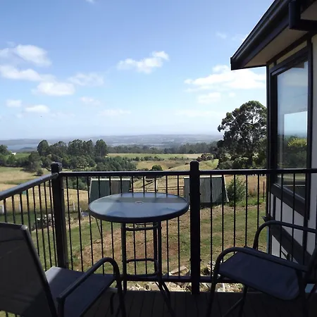 A Cottage With A View At Tudor Ridge-3